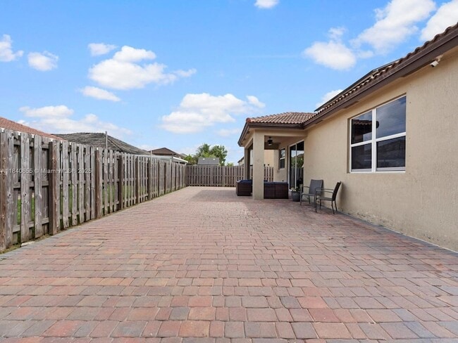 Building Photo - 28302 SW 128th Path
