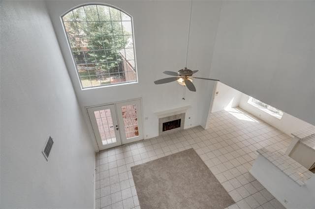 Building Photo - 2213 Ravenhurst Dr