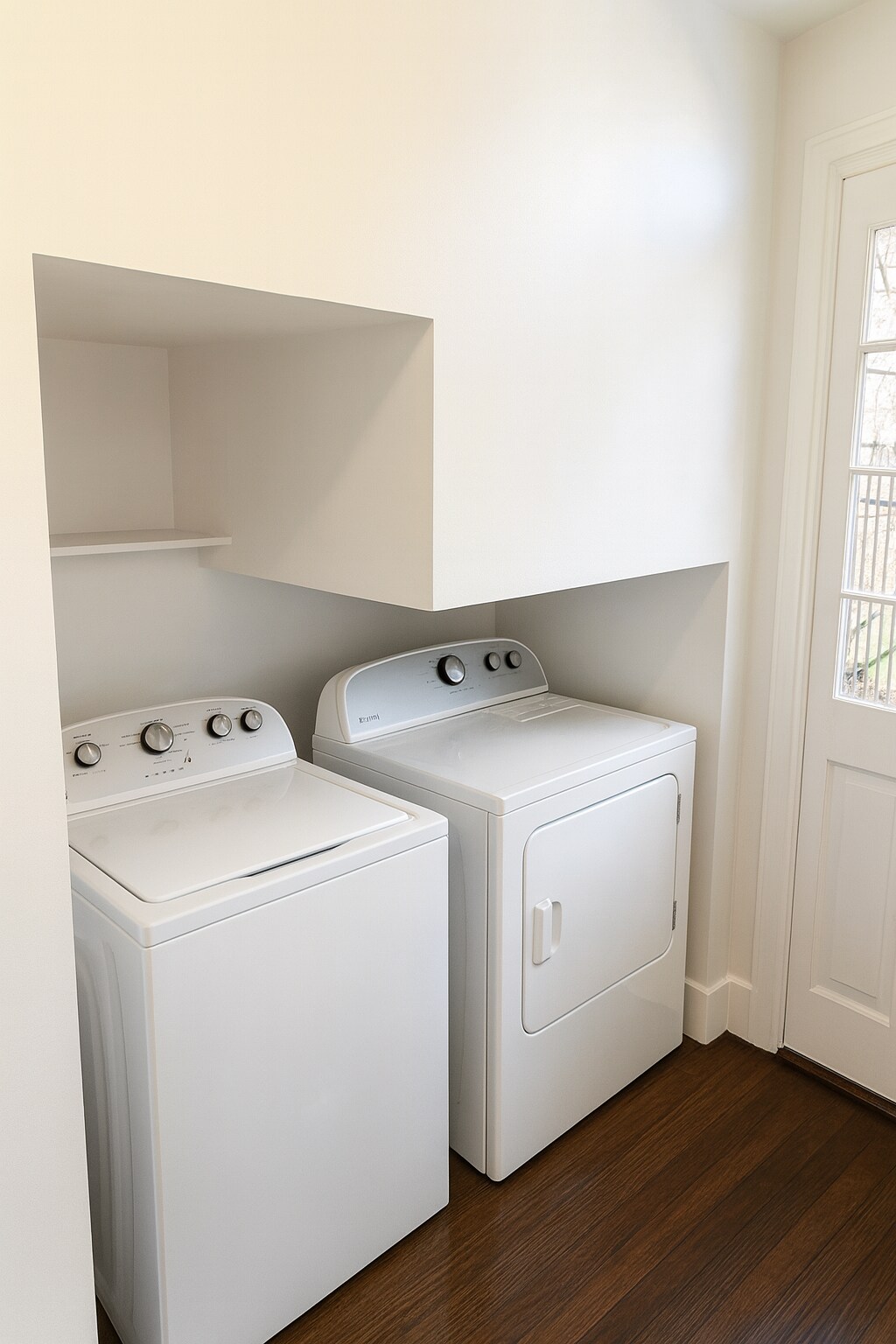 Building Photo - 509 Thorn Pl