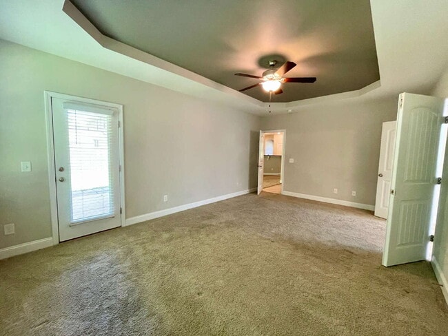 Building Photo - Beautiful 2 Story Home In Bridgeport North...