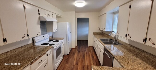 Building Photo - Beautiful Spacious Home for Rent