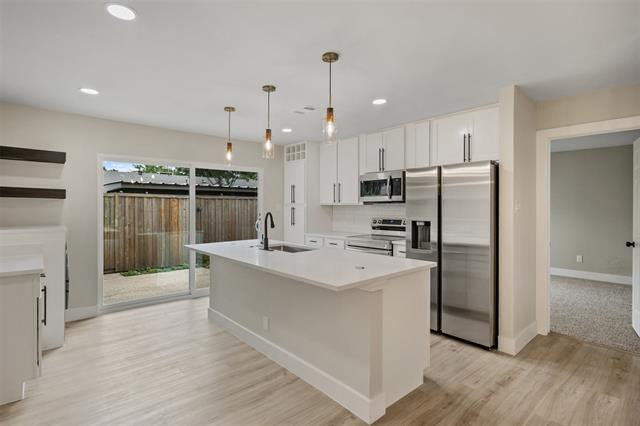 Building Photo - 10720 Pagewood Dr