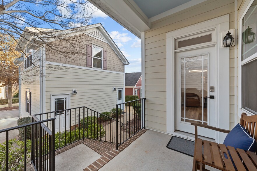 Finished ADU Over Garage - 1536 Crafton Way