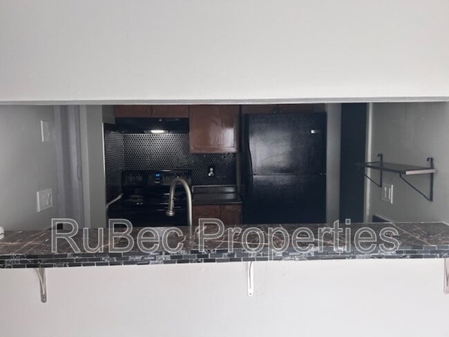 Building Photo - 4416 Sharon Chase Dr