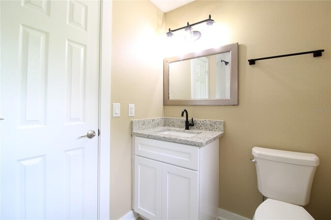 Building Photo - 1388 Whitewood Dr