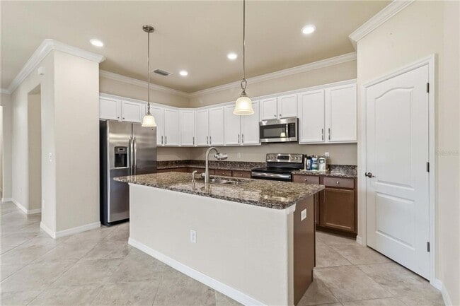 Building Photo - 7156 Marsh View Terrace