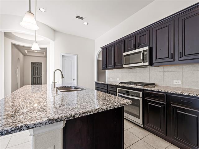 Building Photo - 1400 Darlington Ln