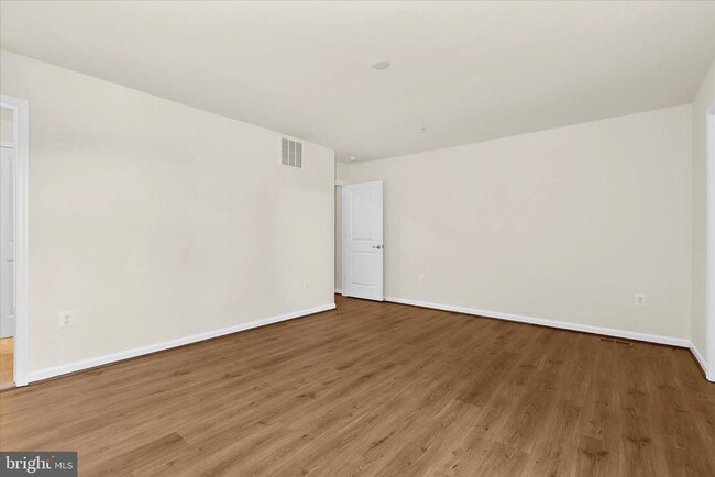 Building Photo - 1110 Thomas Trl