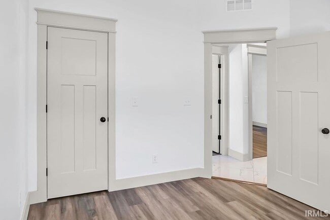 Building Photo - 717 N Grant St