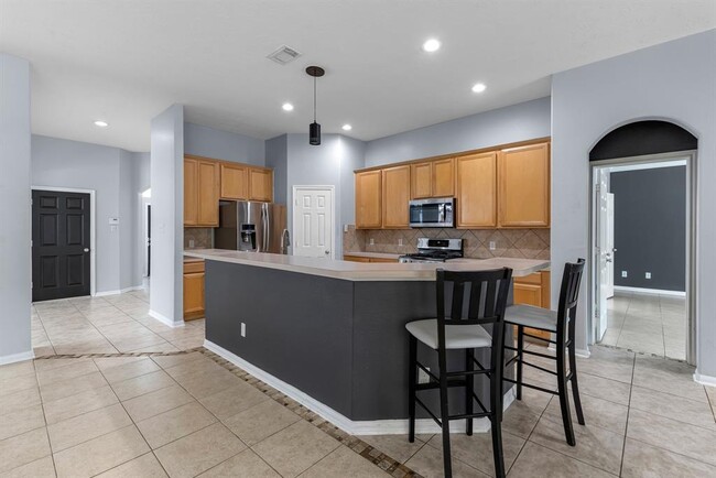 Building Photo - 6439 Stone Landing Ln