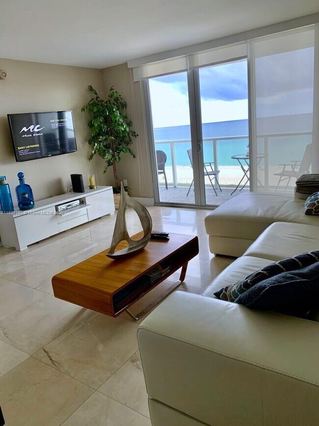 Building Photo - 5701 Collins Ave