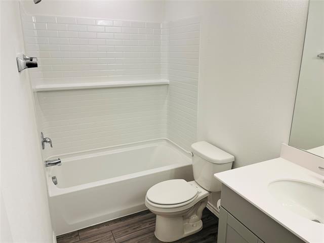 Building Photo - 1320 Lackley Dr