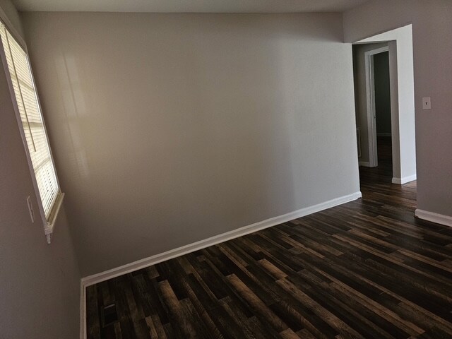 Building Photo - 721 A Kent Dr