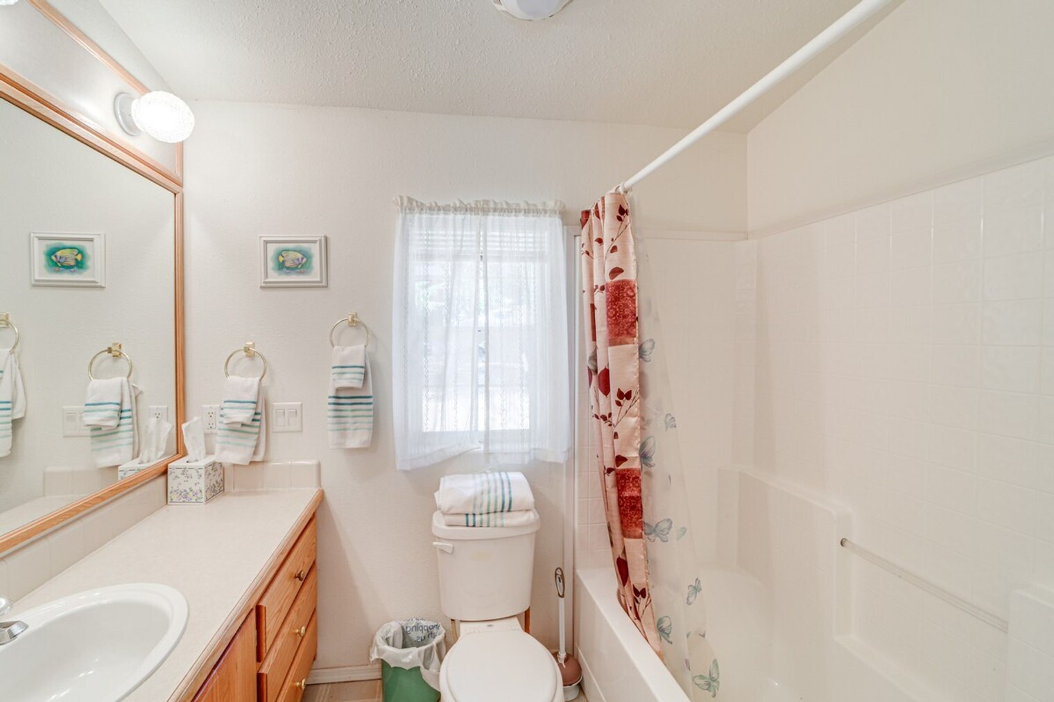 Building Photo - 16934 Tyee Dr