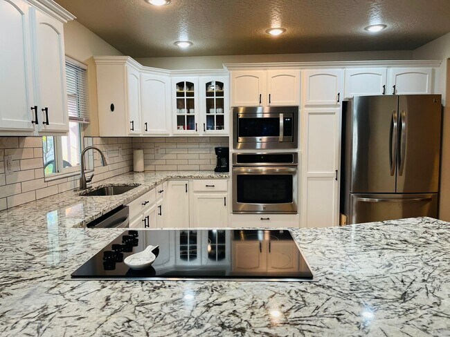 Building Photo - 2521 E Indian Creek Ct