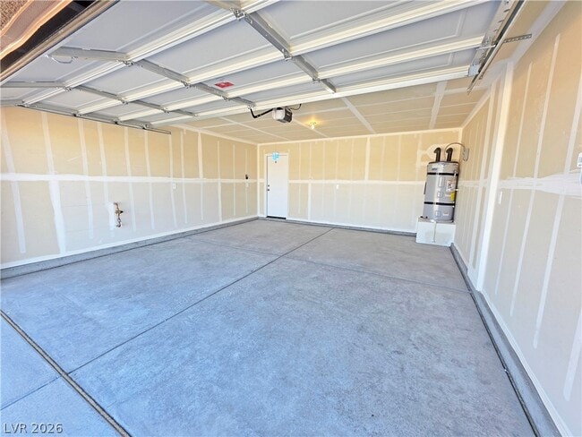 Building Photo - 660 Huyana Wind Dr