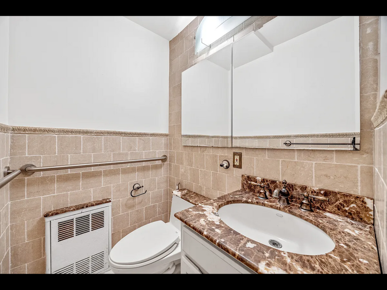 2nd Bathroom - 2431 43rd St