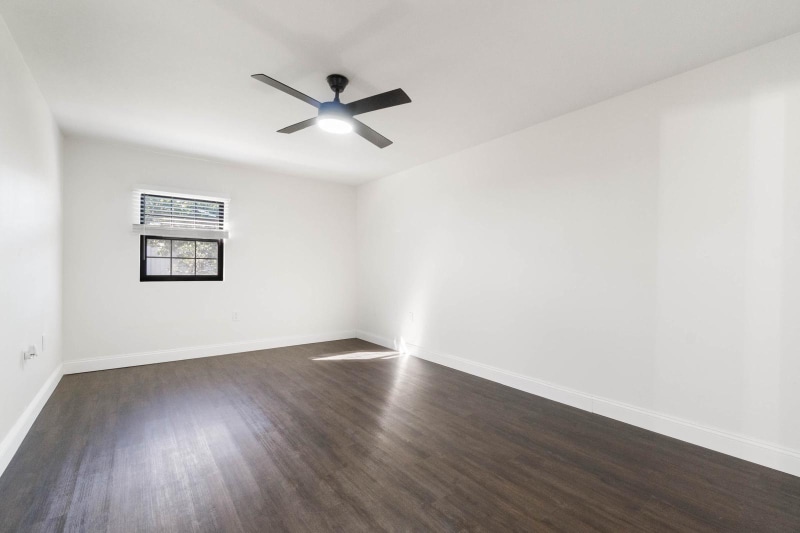 Building Photo - 827 Albi Ct