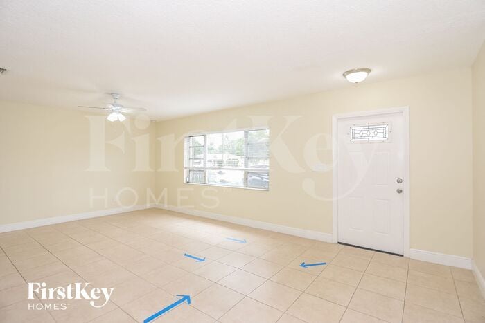 Building Photo - 3141 Jackson Blvd
