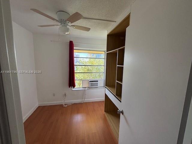 Building Photo - 1302 NE 191st St