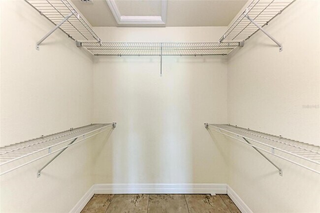 Building Photo - 3560 Eldron Ave