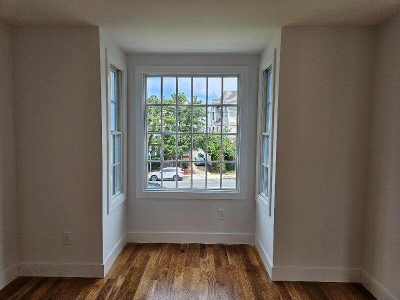 Building Photo - 90 Shrewsbury Ave