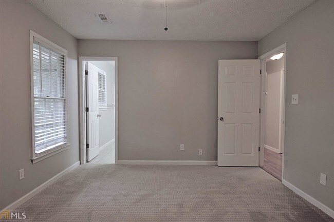 Building Photo - 408 Ironwood Way