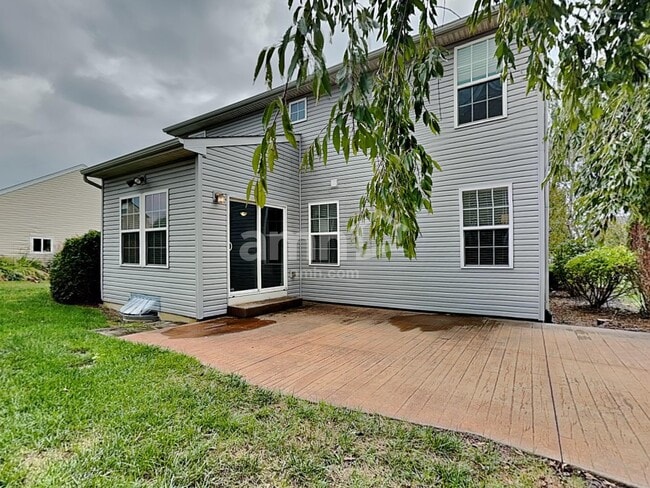 Building Photo - 460 Pewter Hill Ct