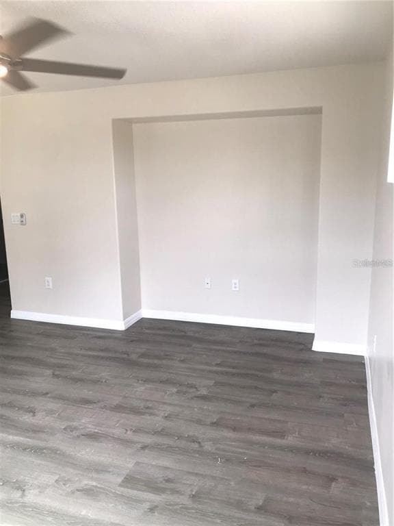 Building Photo - 2504 Amati Dr