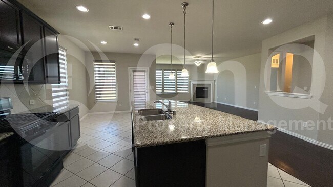 Building Photo - 2221 Candler Club Way