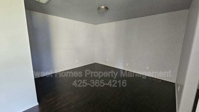 Building Photo - 21845 SE 272nd St