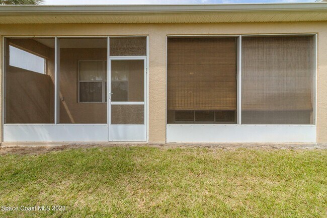 Building Photo - 526 McGuire Blvd