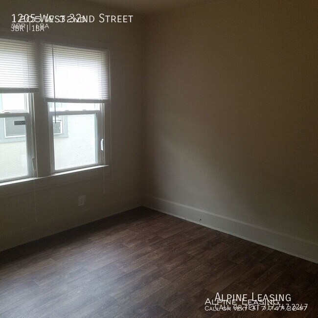 Building Photo - 1205 W 32nd St