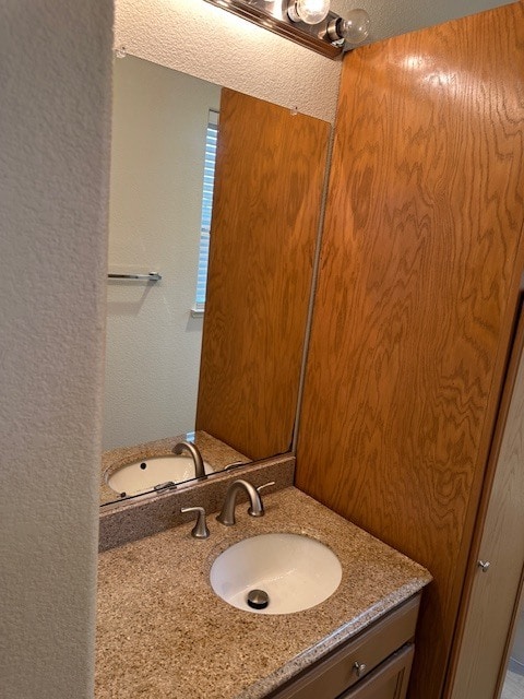 Building Photo - Welcome to this charming Lathrop home offering 4 bedrooms and 3 Baths 2 Car Garage!