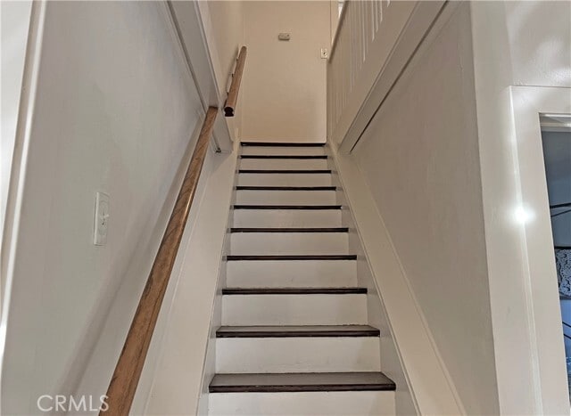 Building Photo - 502 E J St