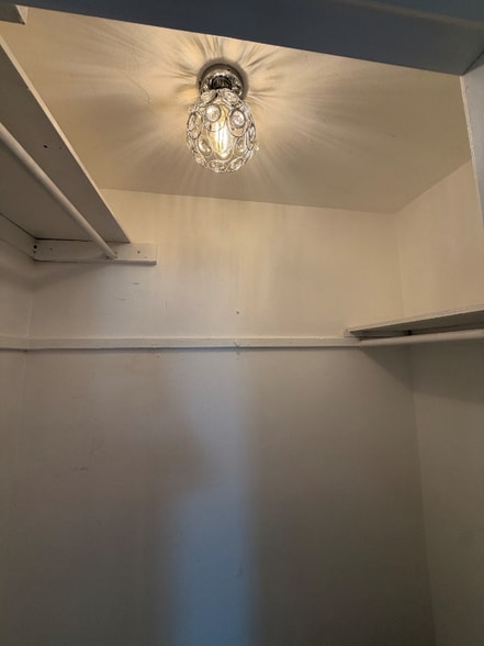 Building Photo - 11050 Biscayne Blvd