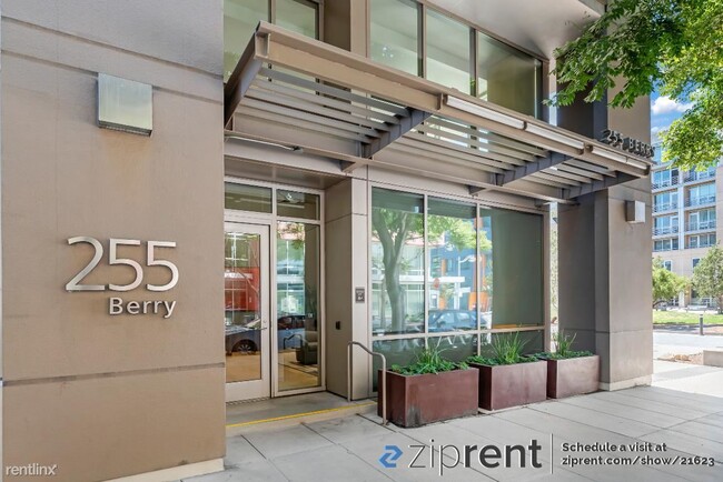 Building Photo - 2 br, 2 bath Condo - 255 Berry Street, San...