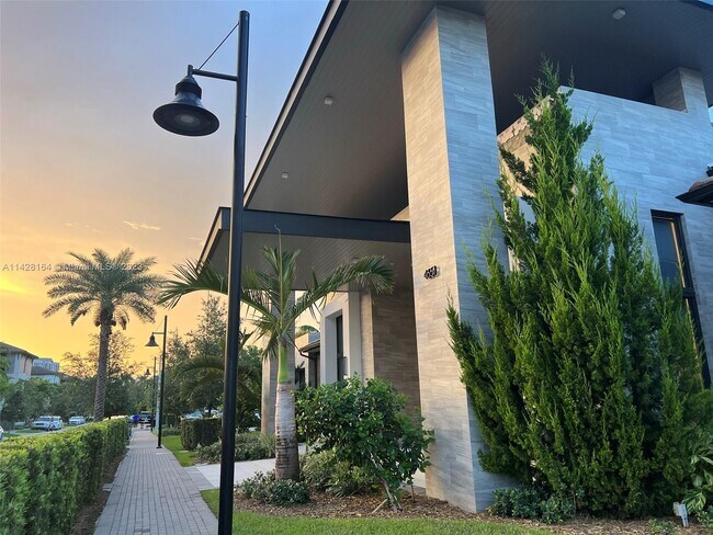 Building Photo - 8167 NW 41st St