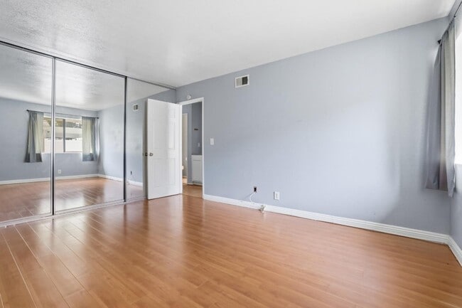 Building Photo - 1965 E Coulston St