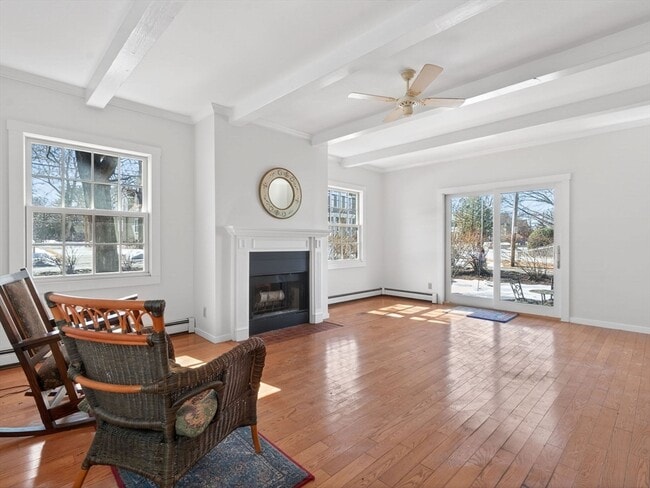 Building Photo - 183 Auburn St