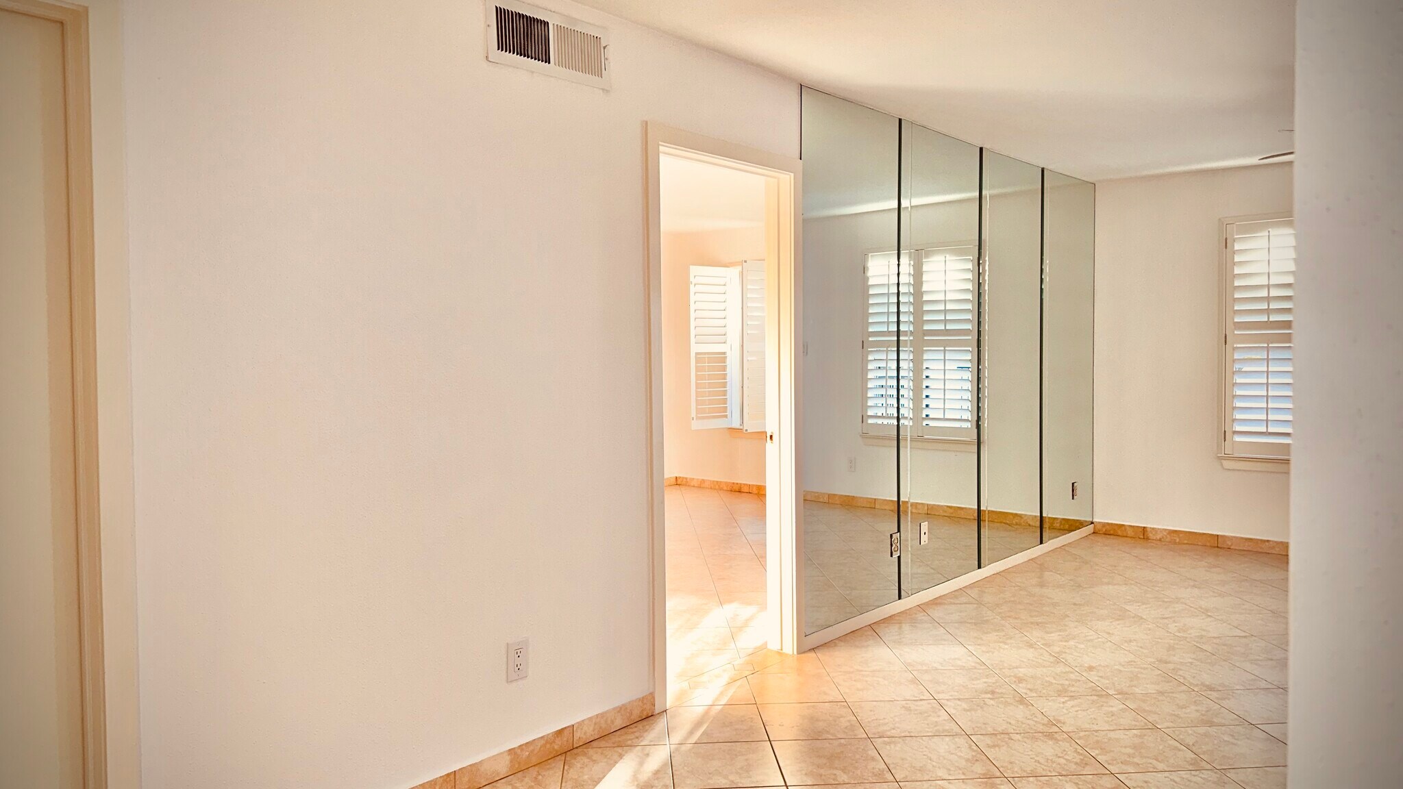 Building Photo - 2333 Bering Dr