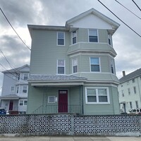 Building Photo - 43 Davis St