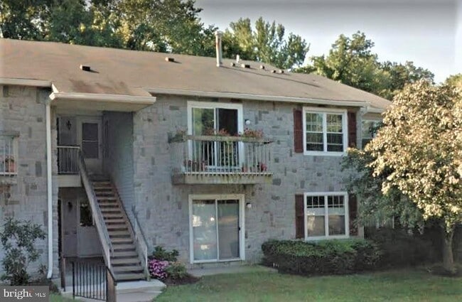 Primary Photo - 27 Azalea Ct