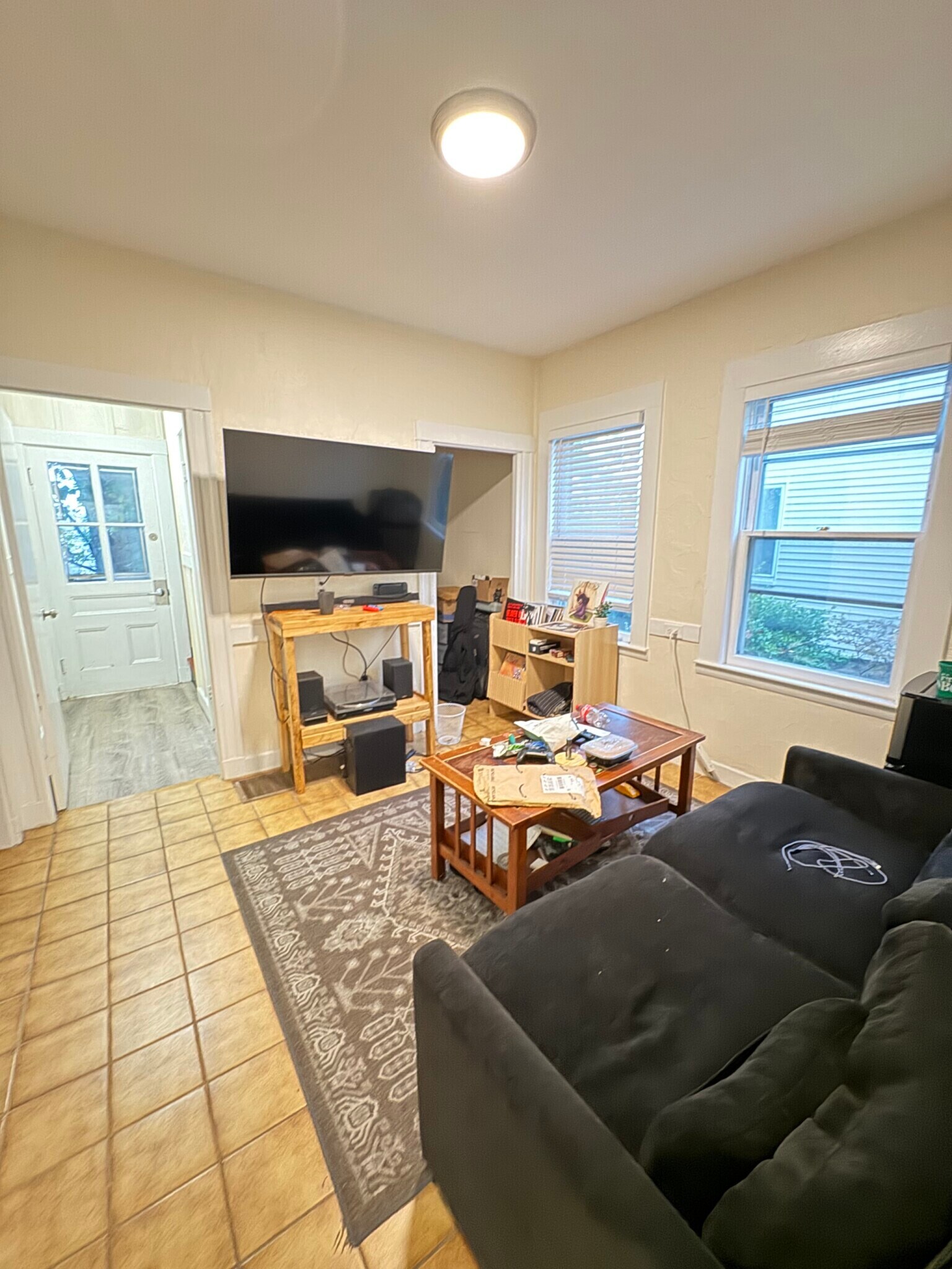 Building Photo - 18 Sawyer Ter