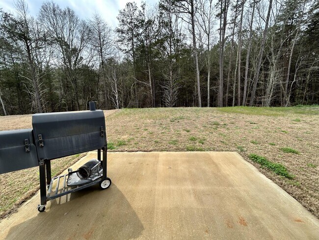 Building Photo - 132 Queens Mill Ct