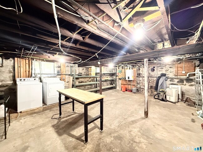 Building Photo - 120 Culloden Rd