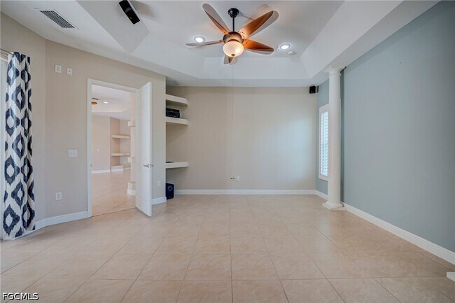 Building Photo - 638 Parkdale Blvd