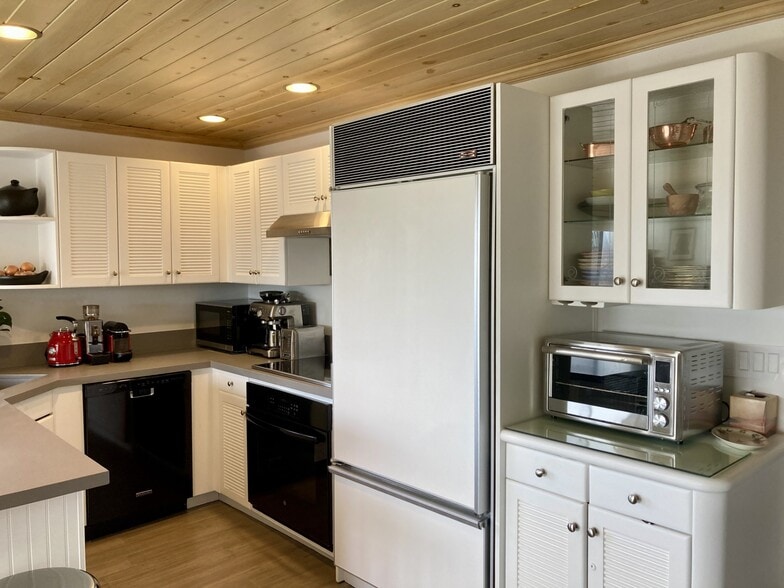 Kitchen - 2698 Spyglass Dr