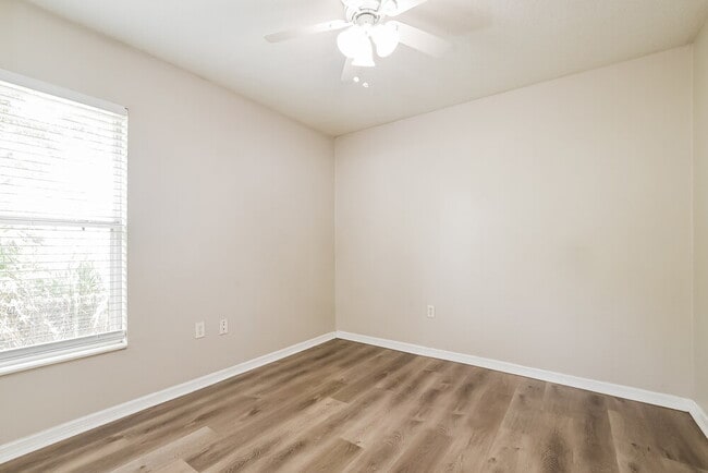 Building Photo - 4539 Cypress St