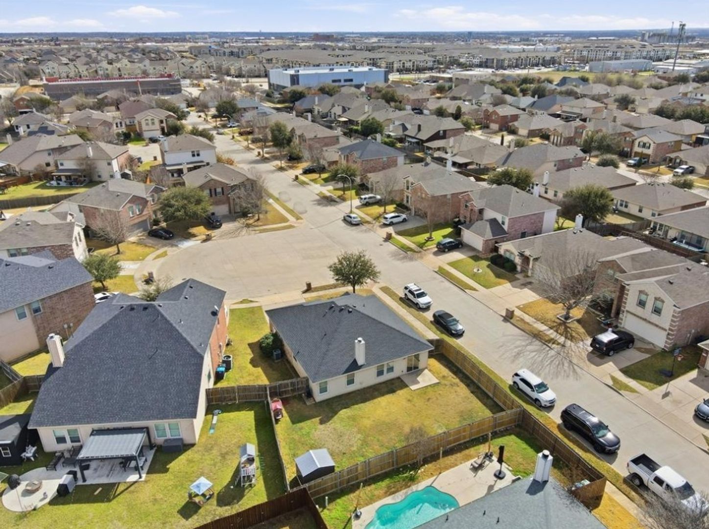 Building Photo - 1613 Grassy View Dr